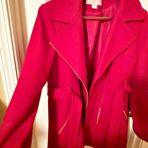 Michael Kors Elegant Women's Red Coat - Picture 3 of 4